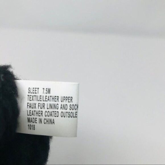 Madden Girl womans Black ankle wedged boots 7.5M BoxÑ Sleet fringe - Picture 4 of 6